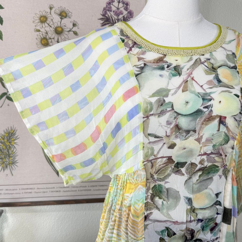 Lightweight Patchwork Apple Multi Print Beaded To… - image 3